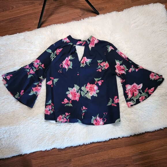 Anthropologie Tops - Anthropologie Entro High Neck V-Neck Bell Sleeve Navy Floral Top Size L (flaws)